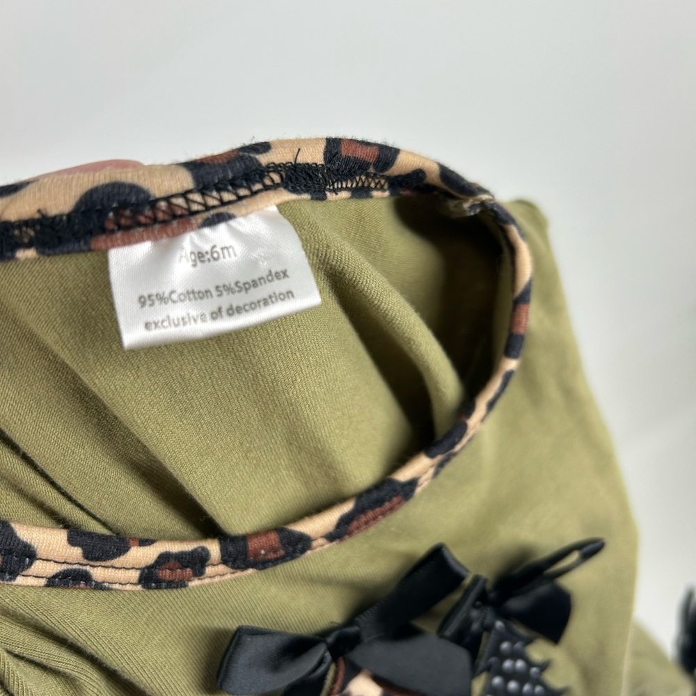 Olive Green Baby Romper, Jumper with Leopard ruffle Trim Christmas, boutique 6m - Picture 5 of 5